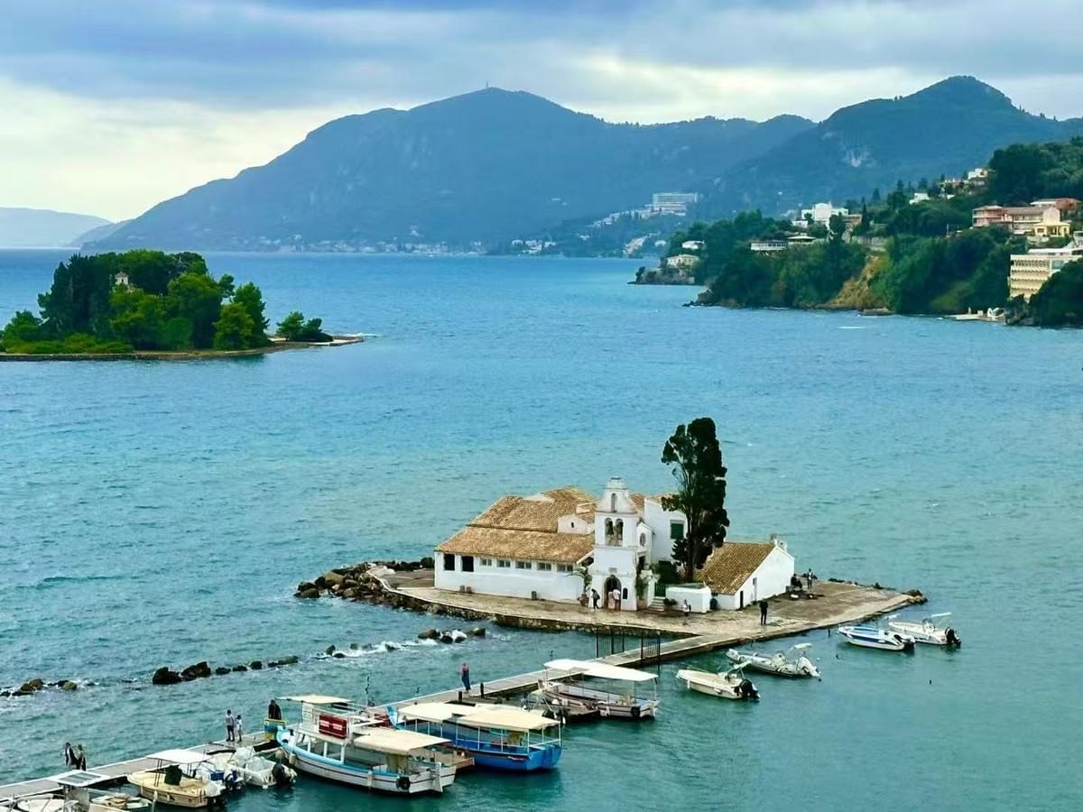 Costa de Corfu
